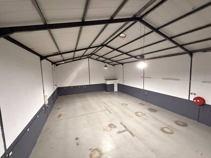 To Let Commercial Property for Rent in Parow Industrial Western Cape